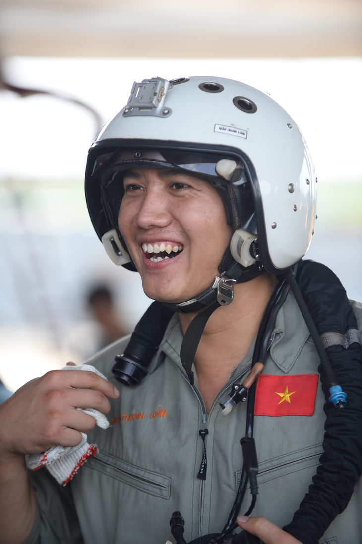 “Tôi là phi công chiến đấu cơ Su-30 MK2”