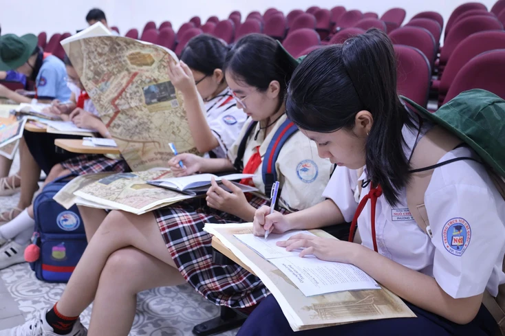 Muôn kiểu làm bài của thí sinh thi chung kết Giải Lê Quý Đôn- Ảnh 15.
