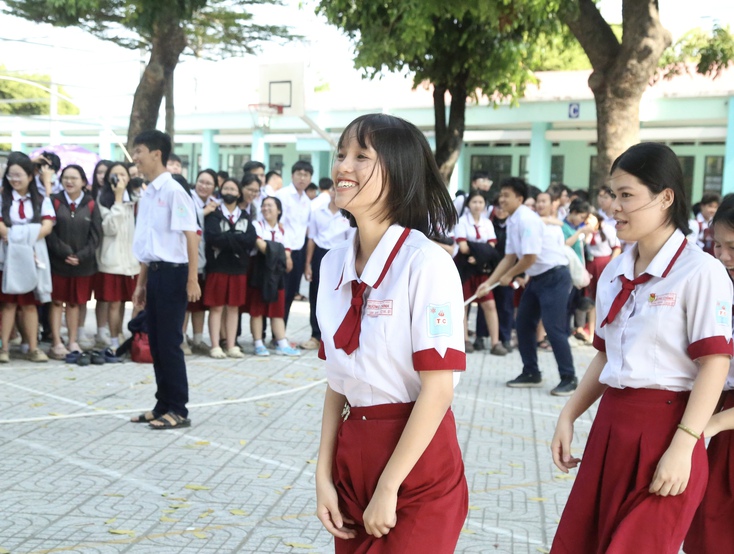 Học trò Trường THPT Trường Chinh lan toả sức trẻ trong Ngày hội Đoàn viên- Ảnh 6.