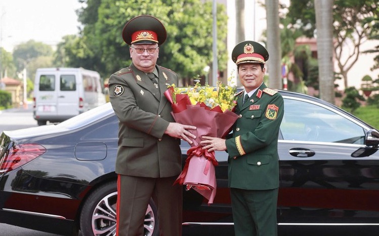 Vietnam proposes boosting defense cooperation with Belarus