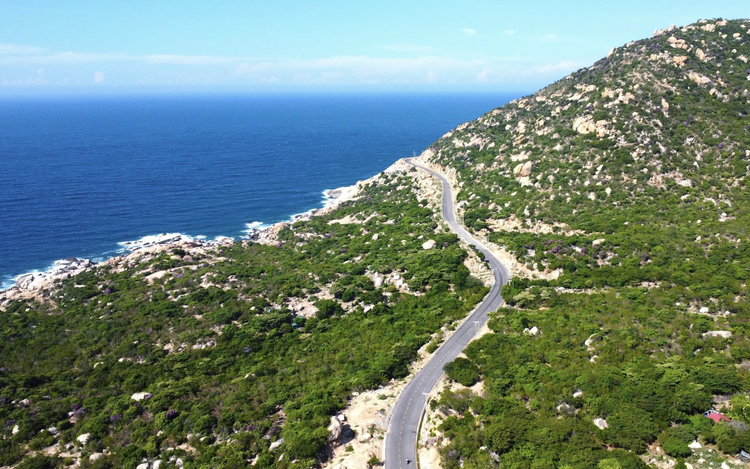 Vietnam’s Khanh Hoa to build 4km sea-crossing bridge