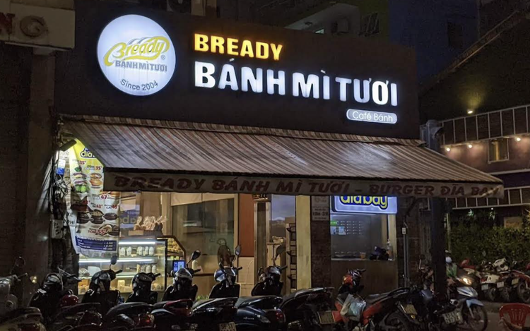 Beloved Ho Chi Minh City bakery closes after 21 years