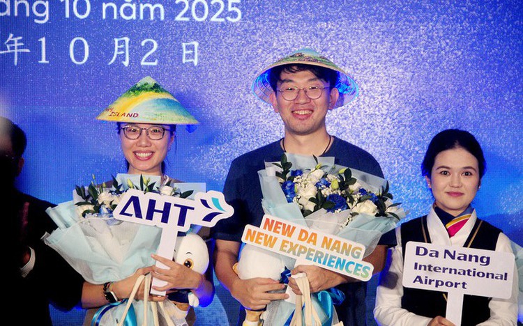 Shenzhen-Da Nang direct flights resume after 5-year halt