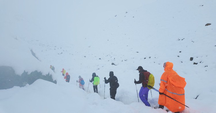 Evacuation of stranded Everest trekkers set to wrap up on Tuesday, source says