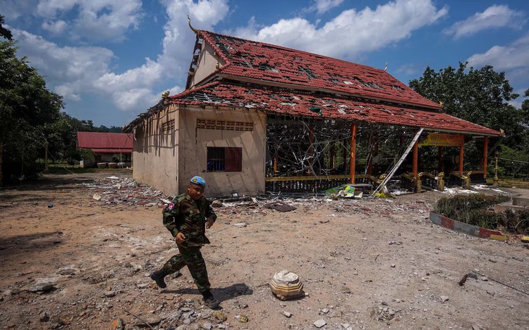 Thai military 'halting' agreements with Cambodia after Trump-brokered truce, commander says