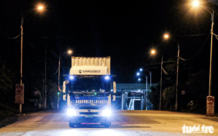Vietnam tests first driverless electric trucks for import transport from China
