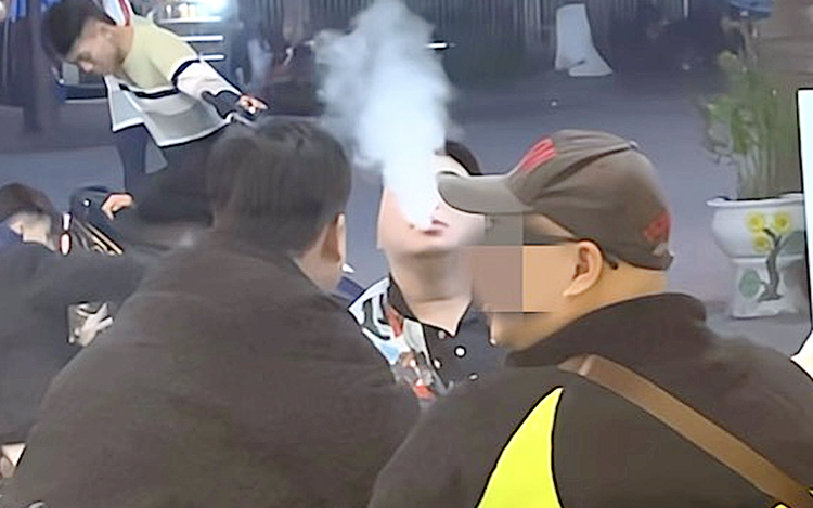 E-cigarettes continue to harm Vietnamese youth despite ban

