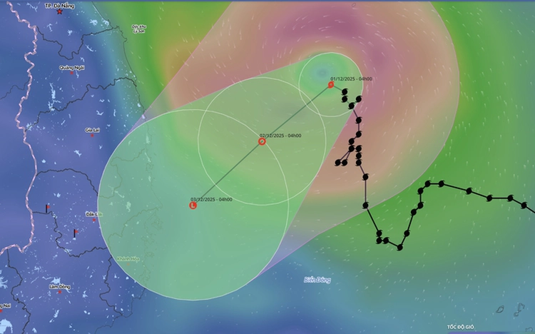 Storm Koto turns southwest, slows toward waters off central Vietnam
