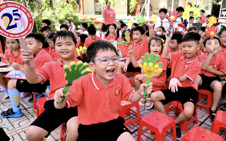 Ho Chi Minh City students may enjoy 4-day New Year holiday
