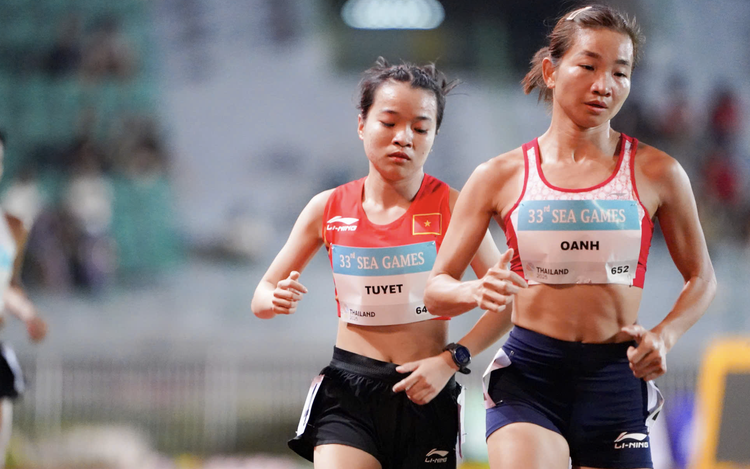 Breakfast @ Tuoi Tre News - December 14
