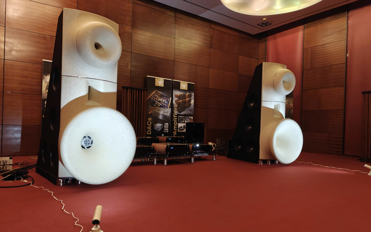 Luxury high-end audiovisual systems showcased at AV Show Hanoi 2025
