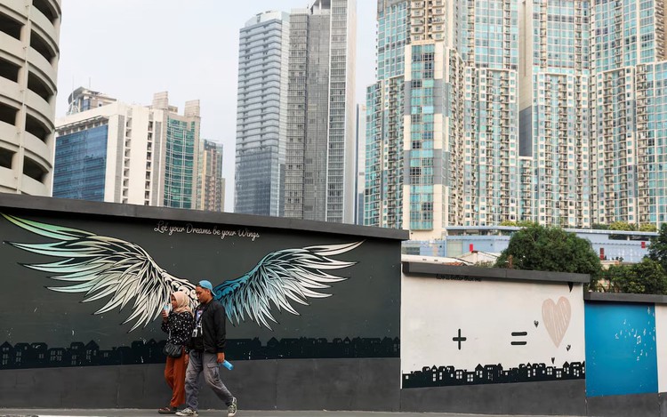 Indonesian employers group says proposed minimum wage rise is too high