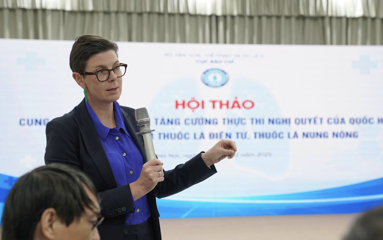 Foreign experts urge Vietnam to add e-cigarettes, heated tobacco to investment law’s prohibited list
