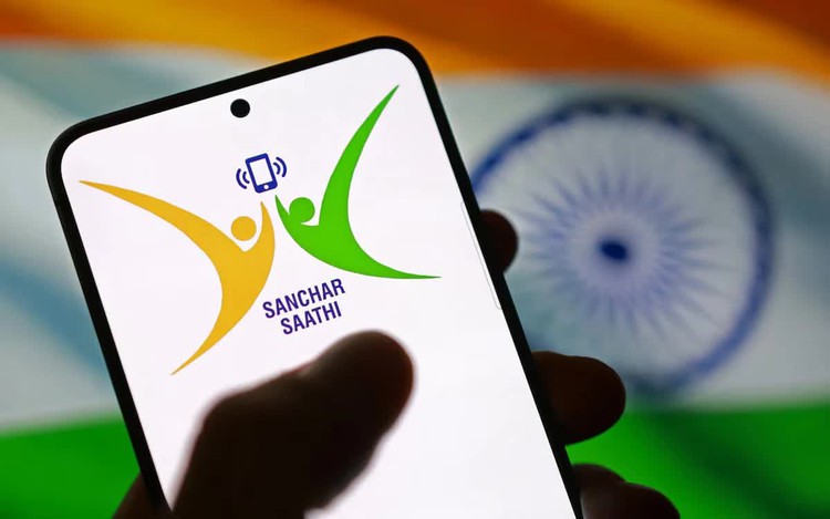 India ready to change state-run security app order after outcry