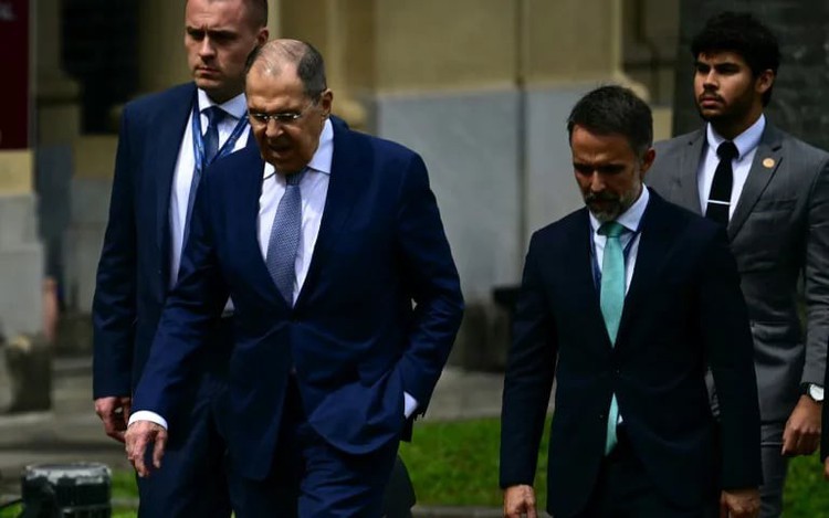 Calls for 'diplomacy,' 'cooperation' at BRICS summit