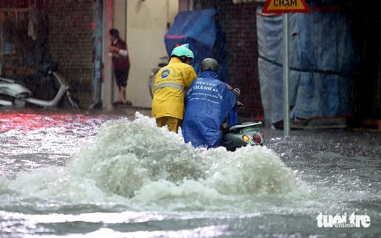 Ho Chi Minh City ramps up safety measures for rainy season