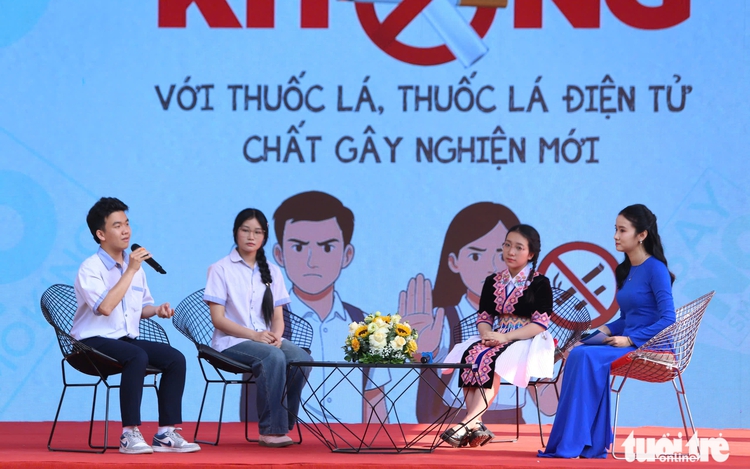 E-cigarette use rising among Vietnamese teenagers: officials