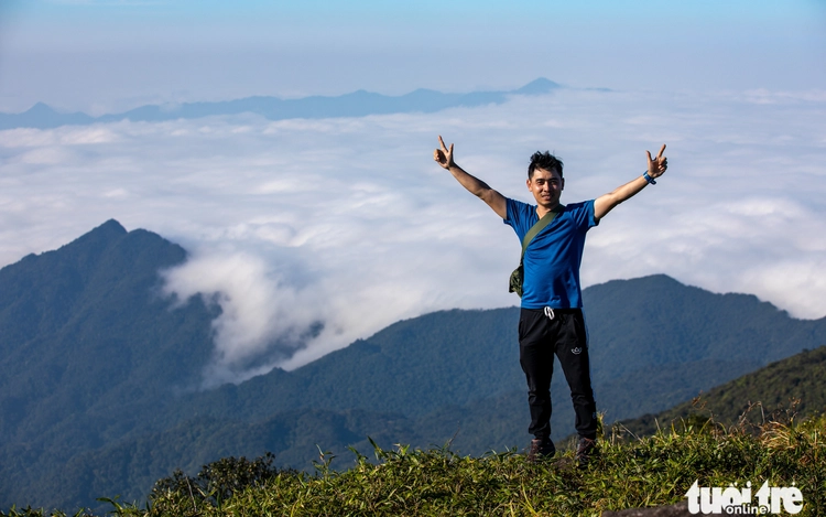 Vietnam’s Quang Tri Province opens trial trekking tours to highest peaks