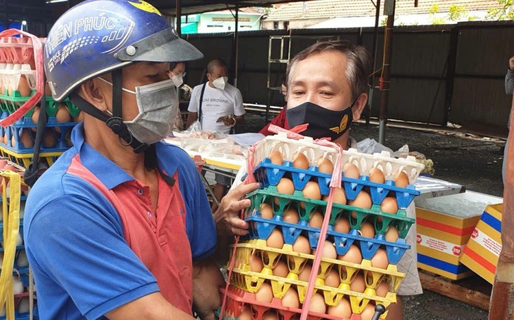 Vietnam poultry association refutes fake news of artificial chicken egg production