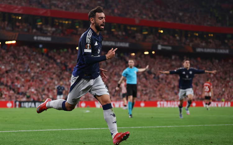Blistering first-half display helps Man United earn stunning victory in Bilbao