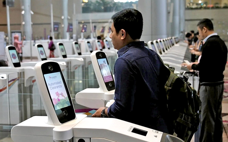 Is friendliness from Vietnam's airport staff too costly?