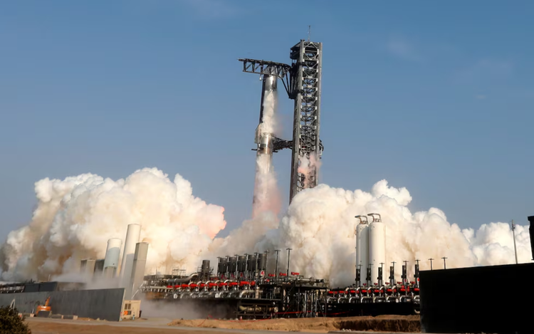 SpaceX Starship launched on ninth test flight after last two blew up