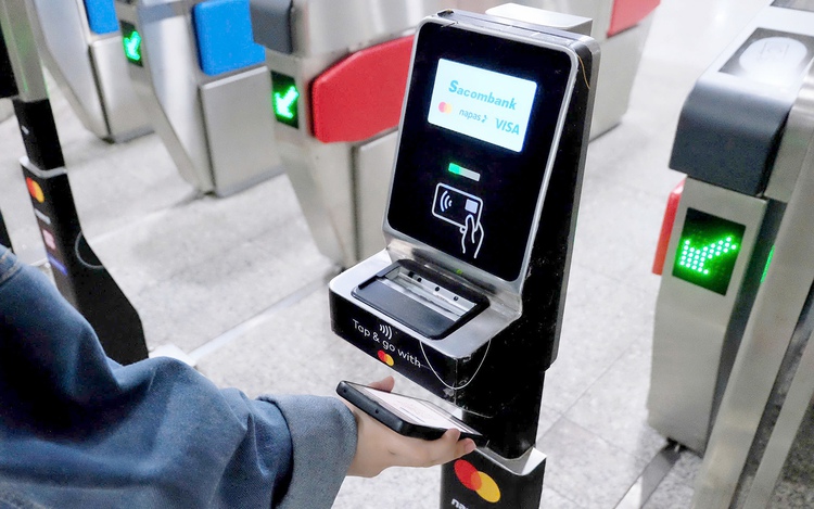 Ho Chi Minh City expands contactless payment across public transport