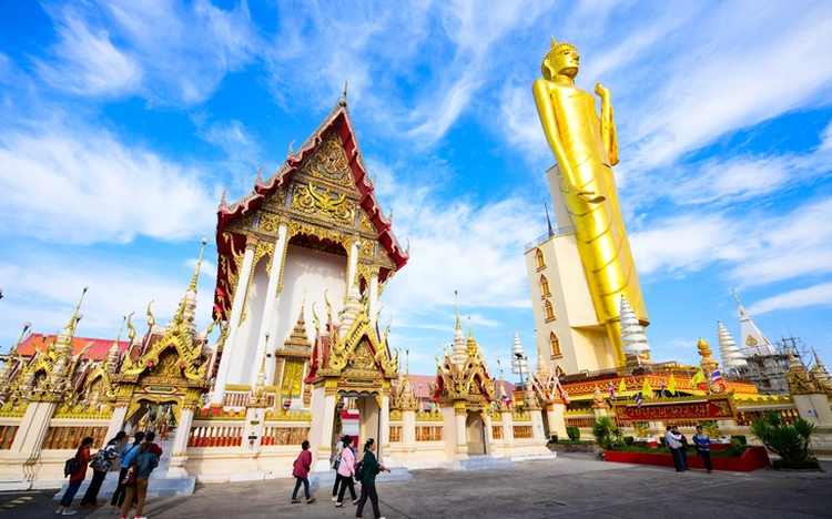 Thailand afraid of losing SE Asia’s leading position in tourist attraction to Vietnam