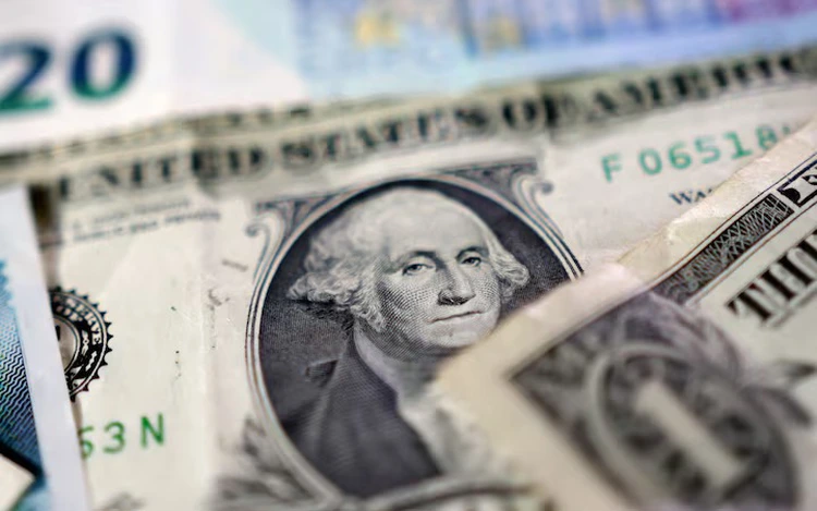 Global debt hits record of over $324 trillion, banking trade group says