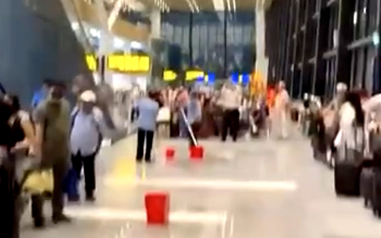 Leaking roof at Ho Chi Minh City’s new $423mn airport terminal raises concerns