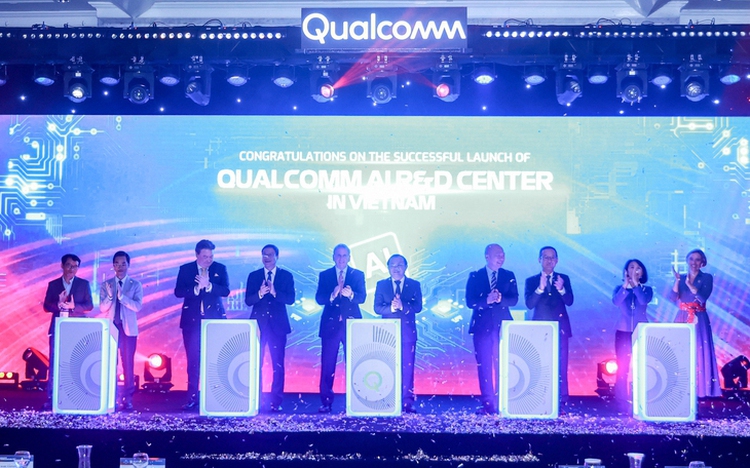 US tech giant Qualcomm opens AI R&D center in Hanoi