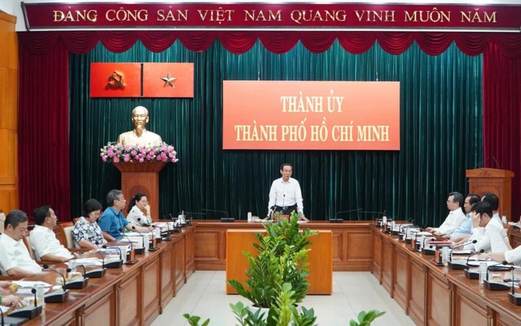 Ho Chi Minh City to pilot 2-tiered local administration model from June 12
