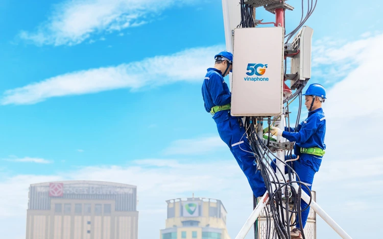 Vietnam's state-owned Vinaphone network outage disrupts service nationwide