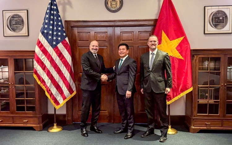 Third round of Vietnam-US trade talks sees significant progress: ministry
