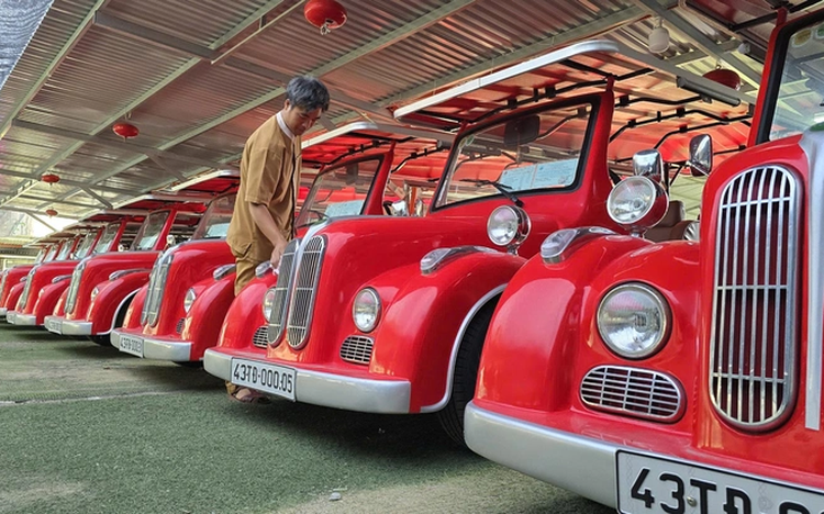 Da Nang forces many tourist electric car companies to temporarily halt passenger transport