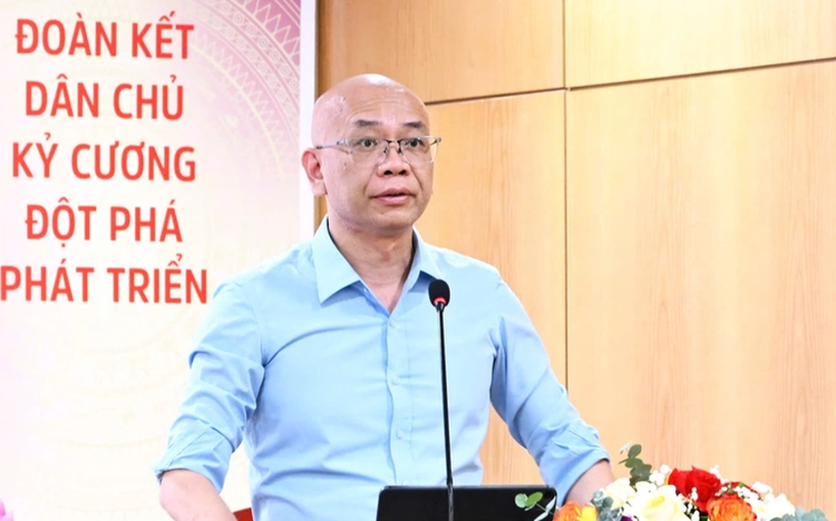 Vietnam’s exports strained by US tariff talks, Middle East turmoil