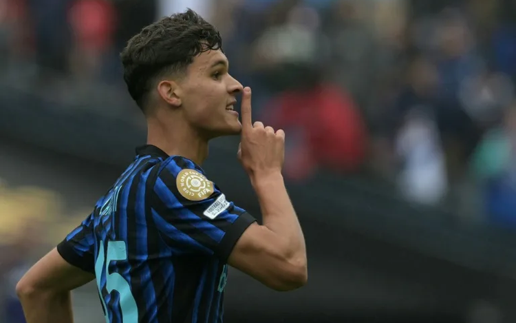 Inter Milan strike late to beat Urawa Reds at Club World Cup