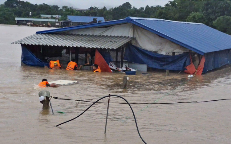 Vietnamese government orders urgent response as northern region faces heavy rain