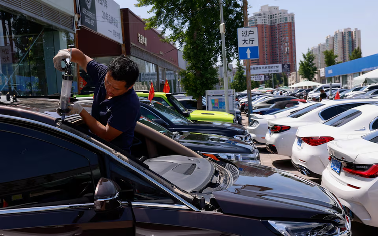 China auto industry inflates sales by exporting new cars as 'used'