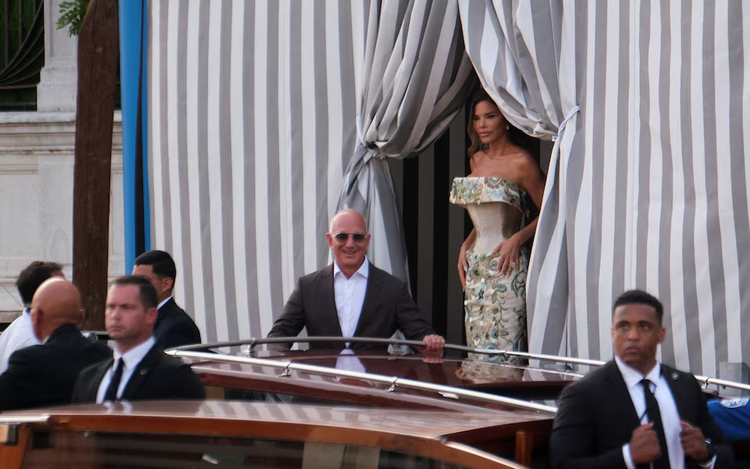 Celebrities converge on Venice for Bezos-Sanchez wedding gala