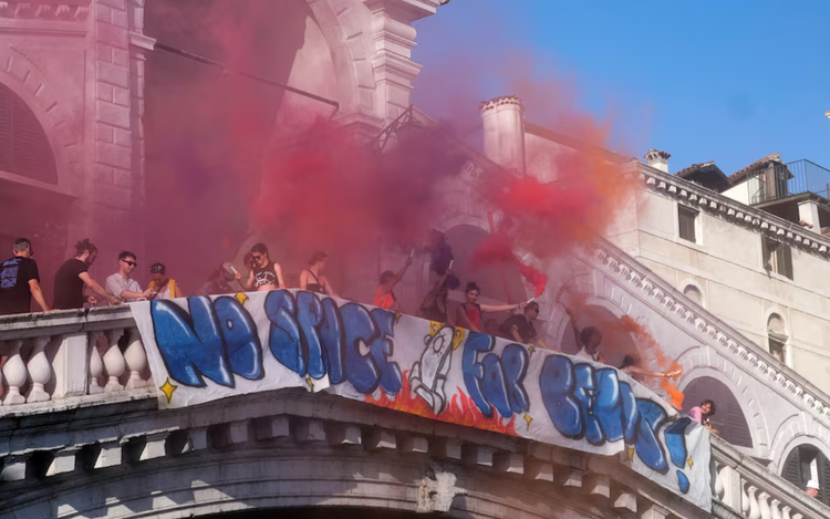 Venice protests target Bezos over mounting grievances