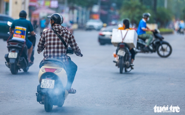 Motorbike emissions testing in Hanoi, Ho Chi Minh City delayed by 6 months