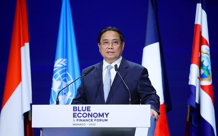 Vietnam eyes sustainable ocean investment at Monaco blue economy forum
