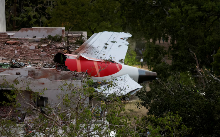 Air India crash report shows pilot confusion over engine switch movement