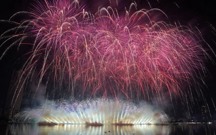 China’s Jiangxi Yangfeng crowned champion at Da Nang fireworks festival