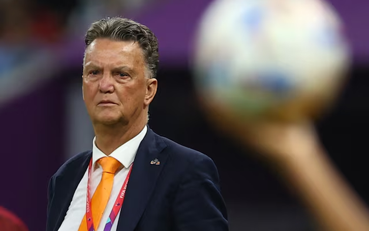 Veteran coach Van Gaal says he is cured of cancer