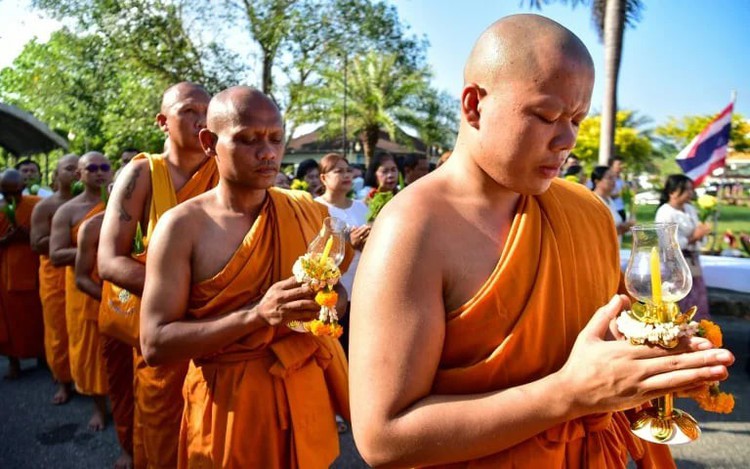 Misbehaving monks: Sex scandal shakes Thai Buddhist faithful