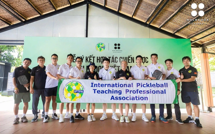 Int'l pickleball association launches Vietnam representative office in Ho Chi Minh City