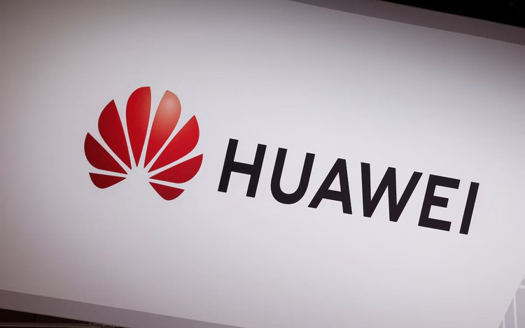 China's Huawei must face US criminal charges, judge rules
