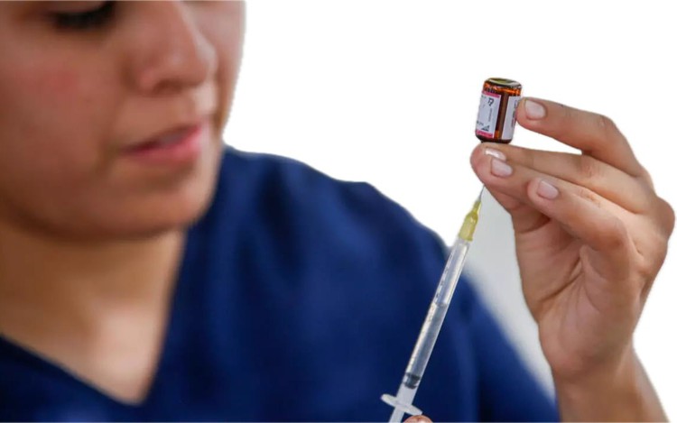 UK battles anti-vax misinformation after child's death